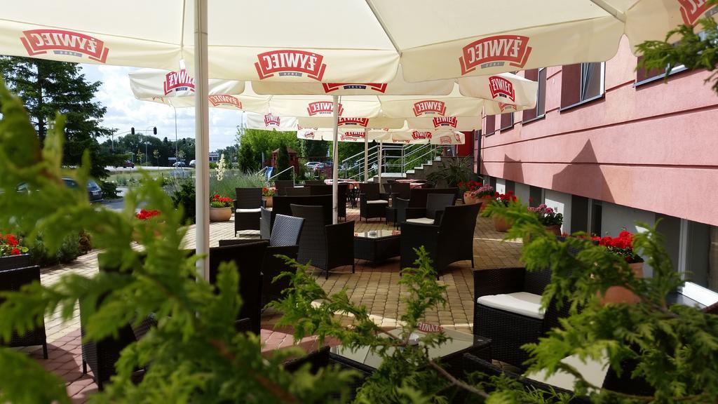 Hotel Gorski Pruszcz Gdański Exteriör bild
