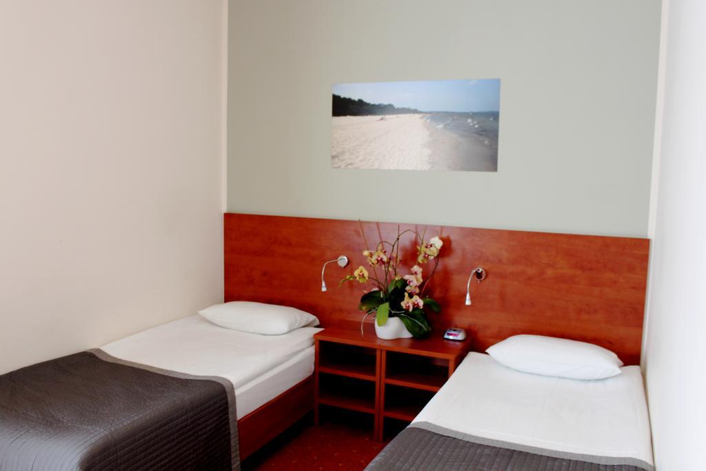 Hotel Gorski Pruszcz Gdański Exteriör bild