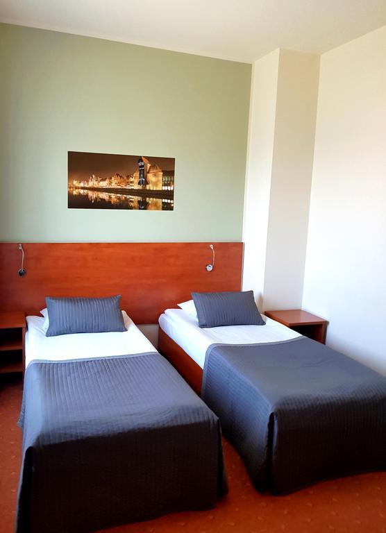 Hotel Gorski Pruszcz Gdański Exteriör bild